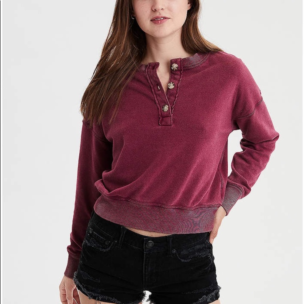AMERICAN EAGLE SOFT PULLOVER SWEATER
